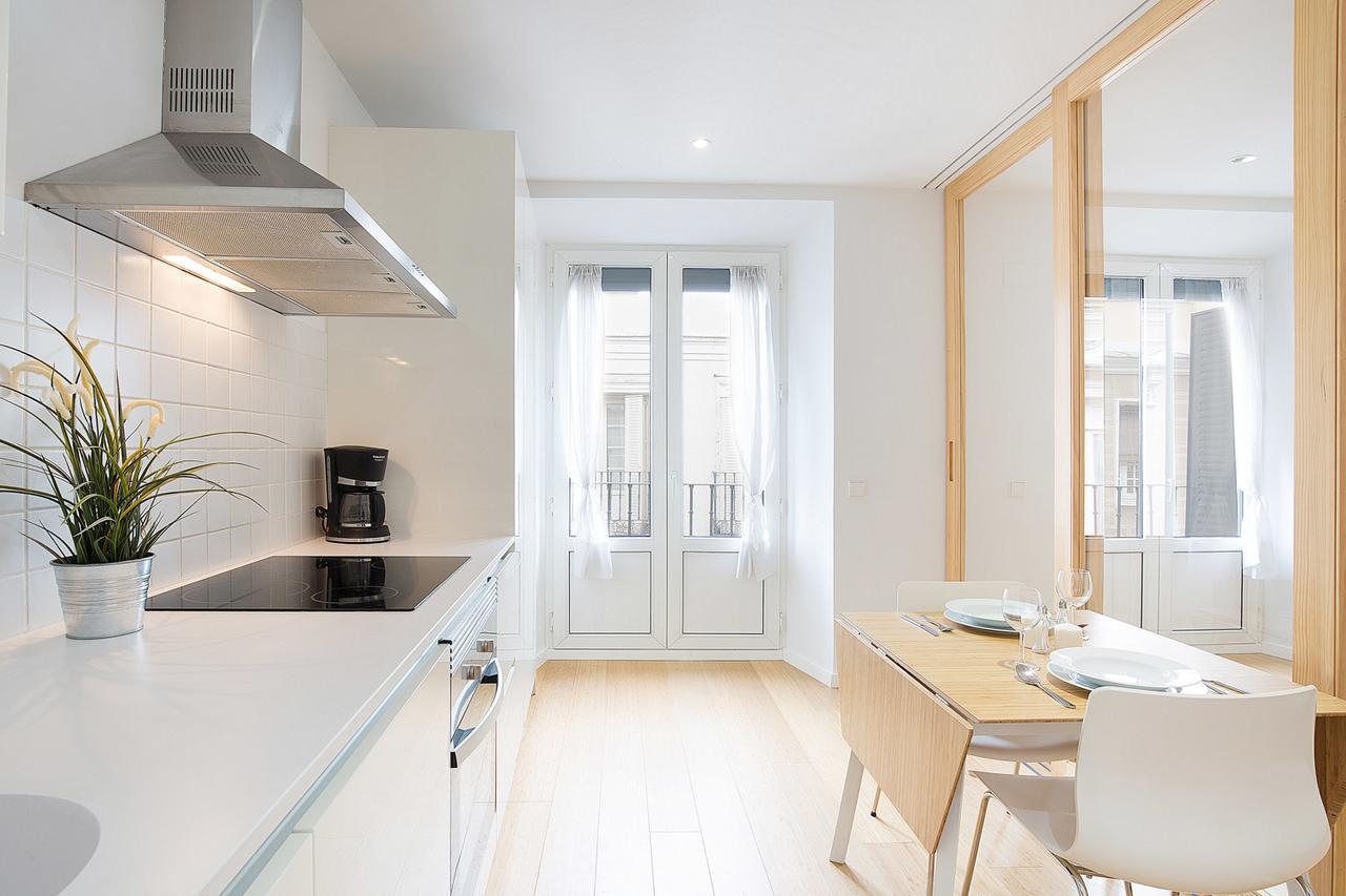 Apartamentos San Lorenzo 26 Madrid Exteriör bild