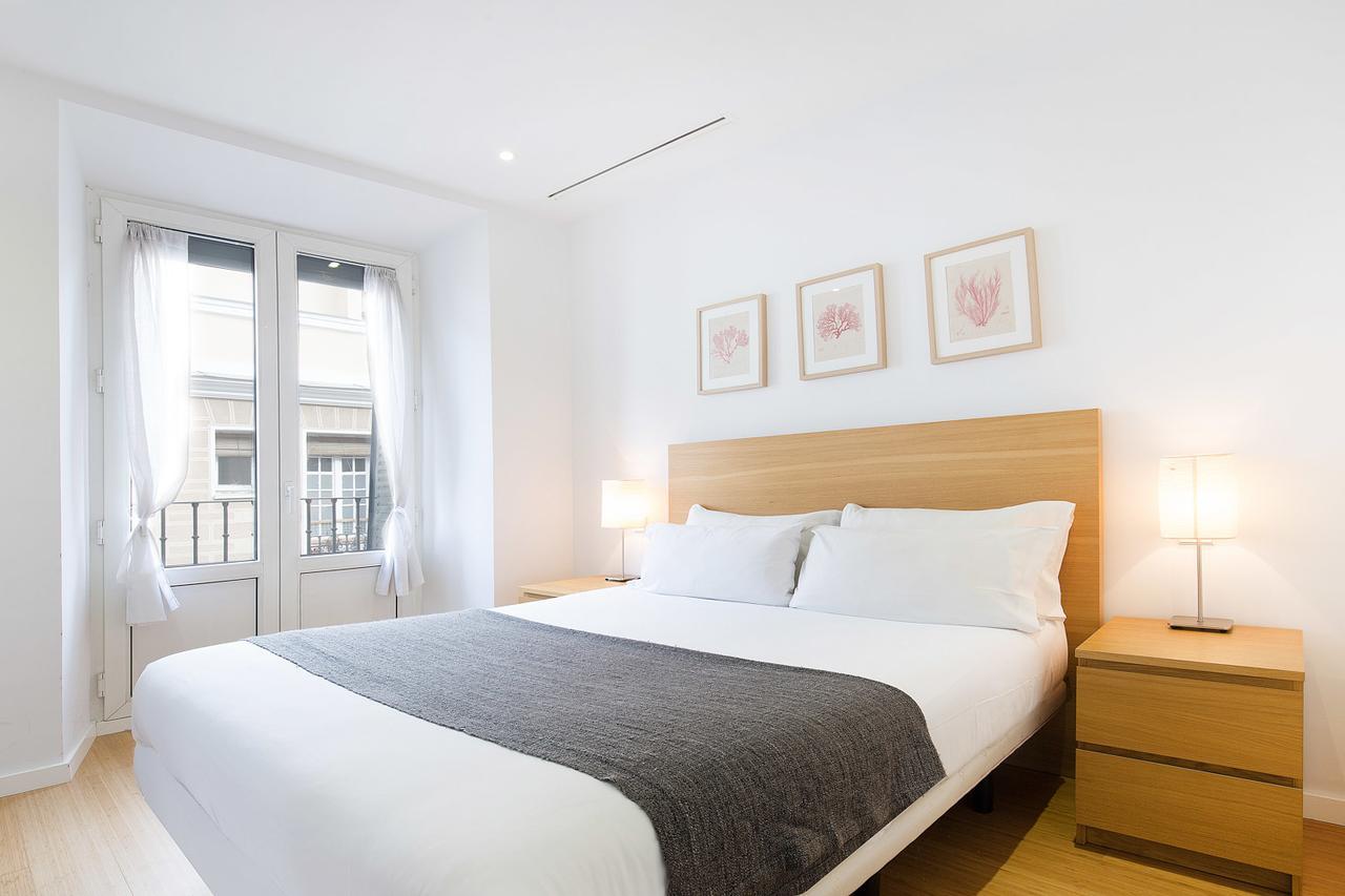 Apartamentos San Lorenzo 26 Madrid Exteriör bild