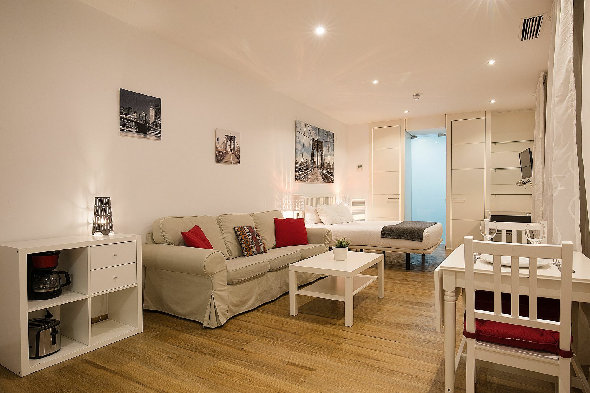 Apartamentos San Lorenzo 26 Madrid Exteriör bild