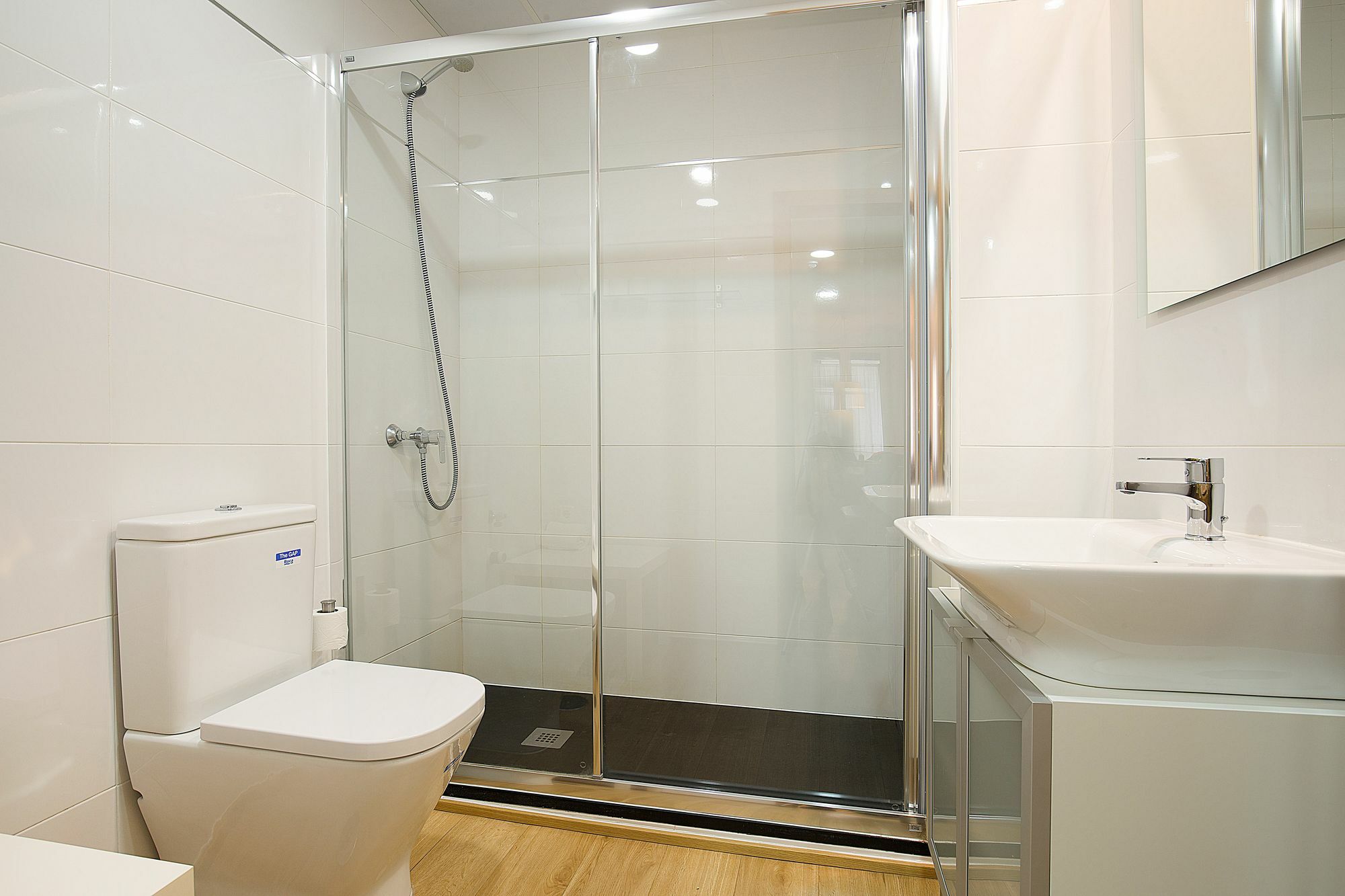 Apartamentos San Lorenzo 26 Madrid Exteriör bild